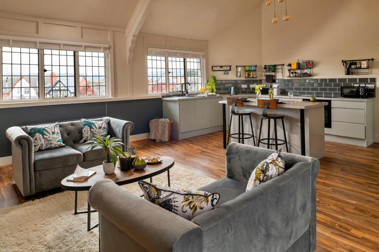 Апартаменти Finest Retreats - Sunnycroft Penthouse Лландріндод-Веллс Екстер'єр фото